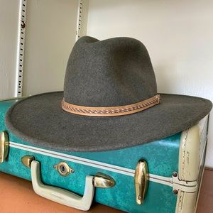 Stetson 100% wool green hat